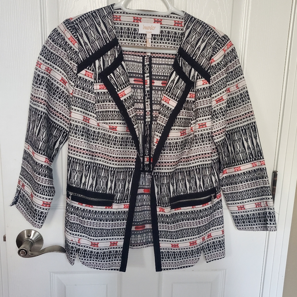 Laundry By Shelli Segal Black and White Tribal Print Blazer